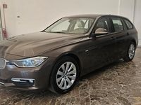 Usata BMW 318 142 CV (104 kW) 2014 Grigio Station wagon