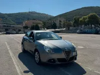 Usata Alfa Romeo Giulietta 105 CV (77 kW) 2013 Bluazzurro Utilitaria