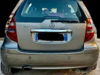 Usata Mercedes A180 Elegance 109 CV (80 kW) 2005 Grigio Berlina
