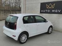 Usado VW up! Move 65 CV (47 kW) 2022 Blanco Utilitario