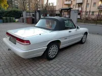 Usata Alfa Romeo Spider 126 CV (92 kW) 1990 Bianco Cabrio