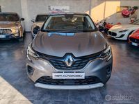 Usado Renault Captur Techno 91 CV (66 kW) 2024 Gris SUV