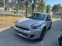 Usata Fiat 600 Business 101 CV (74 kW) 2025 Beige pastello SUV