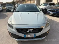 Usata Volvo V40 CC Momentum 115 CV (84 kW) 2014 Grigio Station wagon