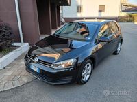 Usado VW Golf VII Sound 86 CV (63 kW) 2016 Negro Berlina
