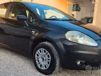 Usata Fiat Punto Active 60 CV (44 kW) 2009 Nero Utilitaria