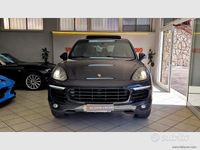 Usata Porsche Cayenne Platinum Edition 250 CV (183 kW) 2017 Nero SUV