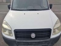 Usata Fiat Doblò Active 103 CV (75 kW) 2009 Bianco Monovolume