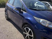 Gebraucht Ford Fiesta 75 PS (55 kW) 2016 Blau Limousine