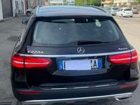 Usata Mercedes E220 All-Terrain Business 194 CV (142 kW) 2020 Nero Station wagon