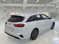Usata Kia Ceed Sportswagon 136 CV (100 kW) 2022 Bianco Station wagon
