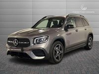 Usata Mercedes GLB180 Premium 116 CV (85 kW) 2022 Grigio montagna SUV