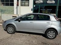Usata Fiat Grande Punto 77 CV (56 kW) 2013 Grigio Utilitaria