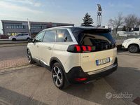 Usata Peugeot 5008 GT-line 130 CV (95 kW) 2018 Bianco Station wagon
