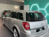 Usata Opel Astra Cosmo 115 CV (84 kW) 2009 Grigio Station wagon