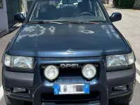 Usata Opel Frontera 115 CV (84 kW) 2000 Blu SUV