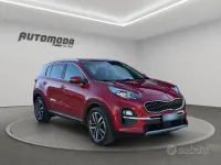 Usata Kia Sportage 136 CV (100 kW) 2021 Rosso SUV