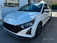 Nuova Hyundai i20 100 CV (73 kW) 2026 Bianco Utilitaria