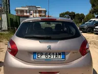 Usata Peugeot 208 Access 82 CV (60 kW) 2012 Marrone Utilitaria