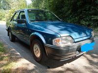 Usata Ford Escort 1986 Blu Berlina