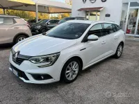 Usata Renault Mégane IV 110 CV (80 kW) 2018 Bianco Berlina