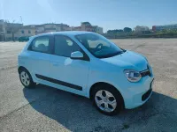 Usata Renault Twingo Zen 30 kW (42 CV) 2022 Blu/azzurro Utilitaria