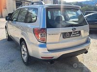 Usata Subaru Forester 200 CV (147 kW) 2008 Argento SUV