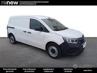 Usata Renault Kangoo 115 CV (84 kW) 2024 Bianco Monovolume