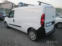 Usata Fiat Doblò 105 CV (77 kW) 2019 Bianco Monovolume