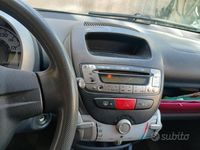 Usata Citroën C1 68 CV (50 kW) 2006 Rosso Utilitaria