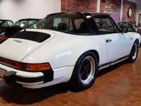 Usata Porsche 911 204 CV (150 kW) 1983 Bianco Cabrio