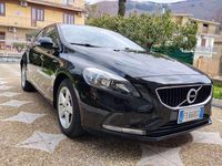 Usata Volvo V40 120 CV (88 kW) 2018 Berlina