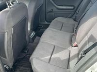 Usata Audi A4 130 CV (95 kW) 2003 Grigio Station wagon