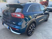 Usata Kia Niro 105 CV (77 kW) 2017 Blu SUV