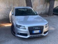 Usado Audi A4 Advanced Plus 170 CV (125 kW) 2011 Plateado Familiar