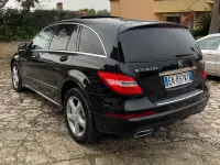 Usata Mercedes R350 Premium 265 CV (194 kW) 2012 Nero Station wagon