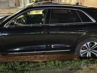 Usata Audi Q8 286 CV (210 kW) 2020 Nero SUV