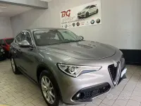 Usata Alfa Romeo Stelvio Executive 210 CV (154 kW) 2017 Grigio SUV