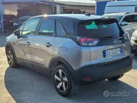 Usata Opel Crossland Edition 120 CV (88 kW) 2021 Grigio SUV