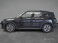 Usata Mini Countryman Essential 150 CV (110 kW) 2024 Nero / metallizzato SUV