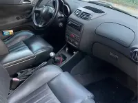Usata Alfa Romeo 147 140 CV (102 kW) 2004 Nero Utilitaria