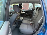 Begagnad Ford C-MAX Titanium 90 HK (66 kW) 2010 Blå Minibuss