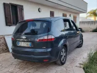 Usata Ford S-MAX S 140 CV (102 kW) 2007 Monovolume