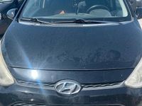 Usata Hyundai i10 136 CV (100 kW) 2015 Nero Utilitaria