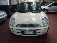 Usata Mini Cooper 119 CV (87 kW) 2009 Beige Utilitaria