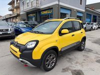 Usata Fiat Panda 4x4 S 95 CV (69 kW) 2016 Giallo Utilitaria