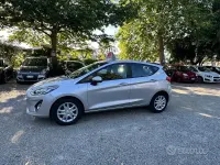 Begagnad Ford Fiesta ST-Line 86 HK (63 kW) 2019 Grå Halvkombi