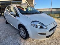 Usata Fiat Punto Street 75 CV (55 kW) 2014 Bianco Berlina