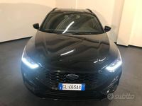 Usata Ford Focus ST-Line 120 CV (88 kW) 2022 Nero Station wagon