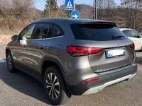 Usata Mercedes GLA180 116 CV (85 kW) 2022 Grigio SUV
